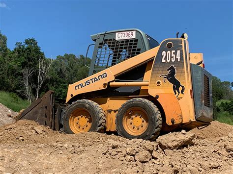 mustange 2054 skid steer|mustang 2054 engine oil capacity.